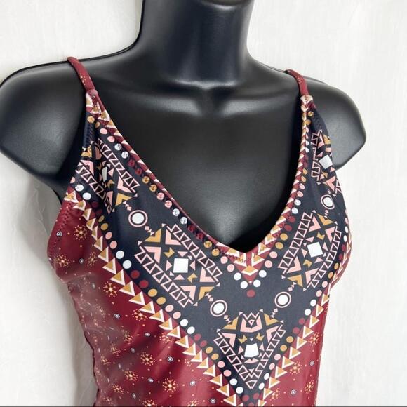 Cupshe Never Seperated One Piece Swimsuit / Bathing Suit - Picture 3 of 16